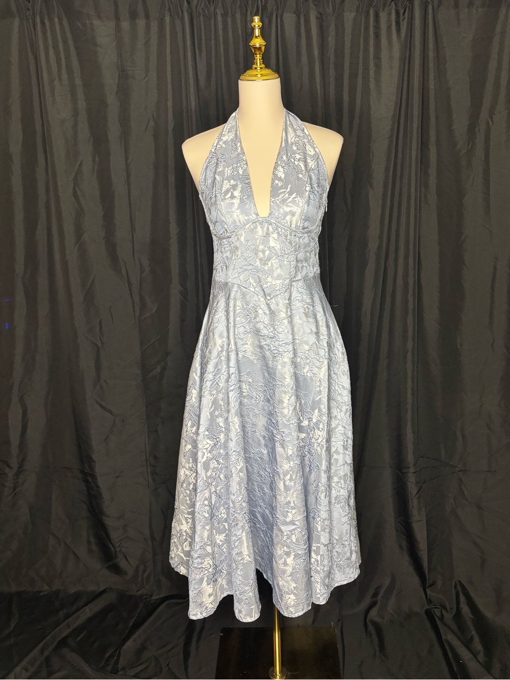 Light Blue Halter Midi Dress with Floral Jacquard